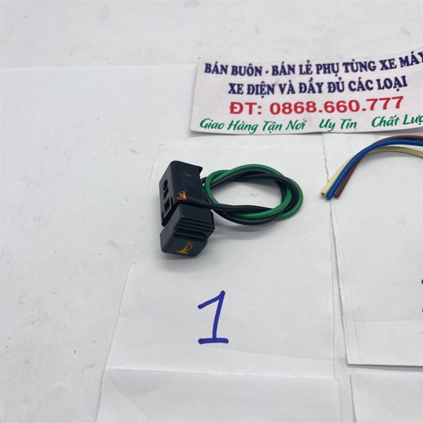 Công tắc còi Dream