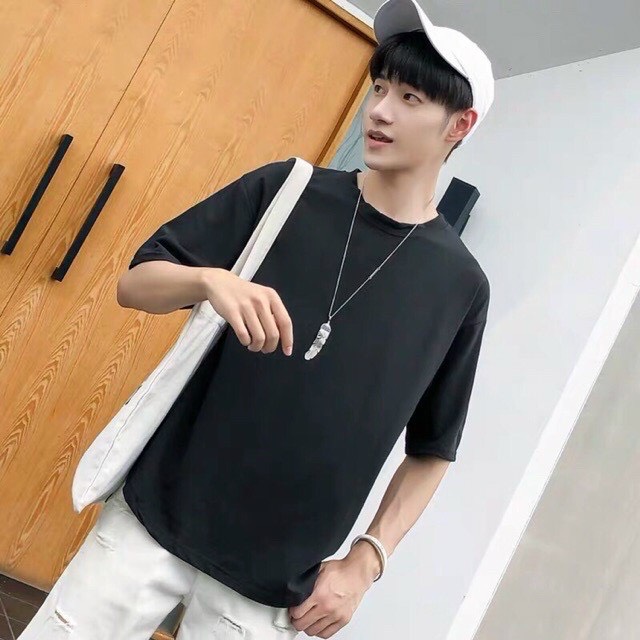 [HCM]Áo Thun Vạt Bầu Nam Nữ Chất Thun Mịn Mát Mặc Nhà Đi Dạo Phố Khá Phong Cách -ttTP