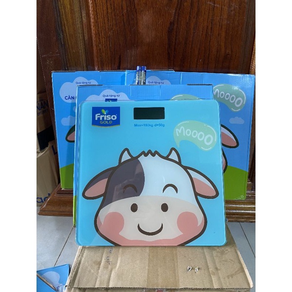 Cân đo sức khoẻ Friso hình bò sữa có pin