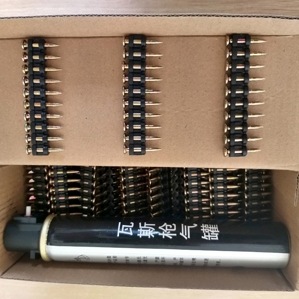 Đinh bắn bê tông 22mm không rỉ sét( chọn hộp 1000 đinh +1gas)