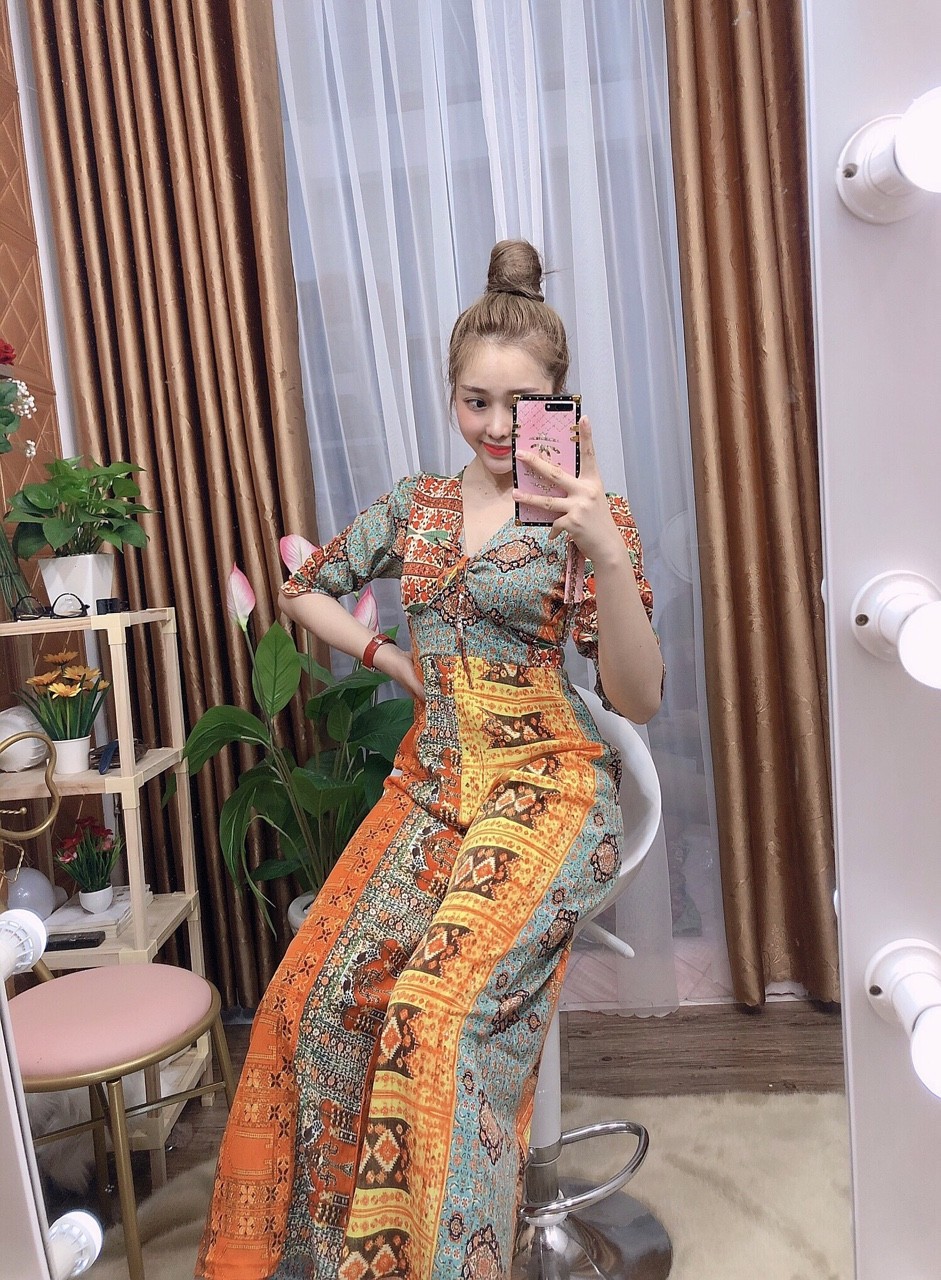 Jum quần dài họa tiết thổ cẩm áo cổ V tay lỡ cực xinh