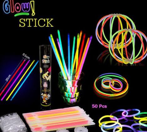 QUE DẠ QUANG PHÁT SÁNG SET 50 CÂY