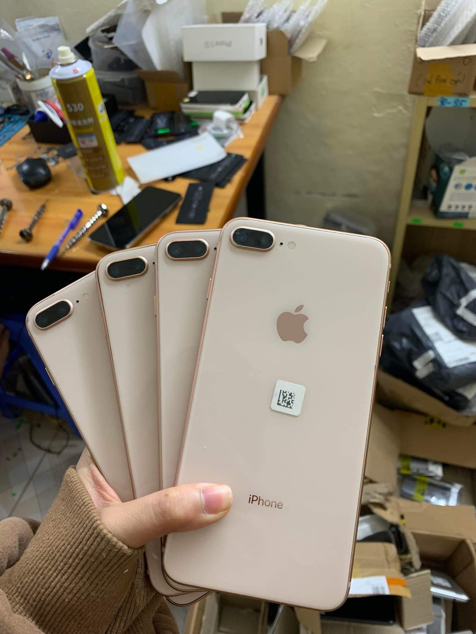 Điện thoại 8pl 64gb hàng chính hãng bảo hành 12 tháng lỗi 1 đổi 1 trong 30 ngày