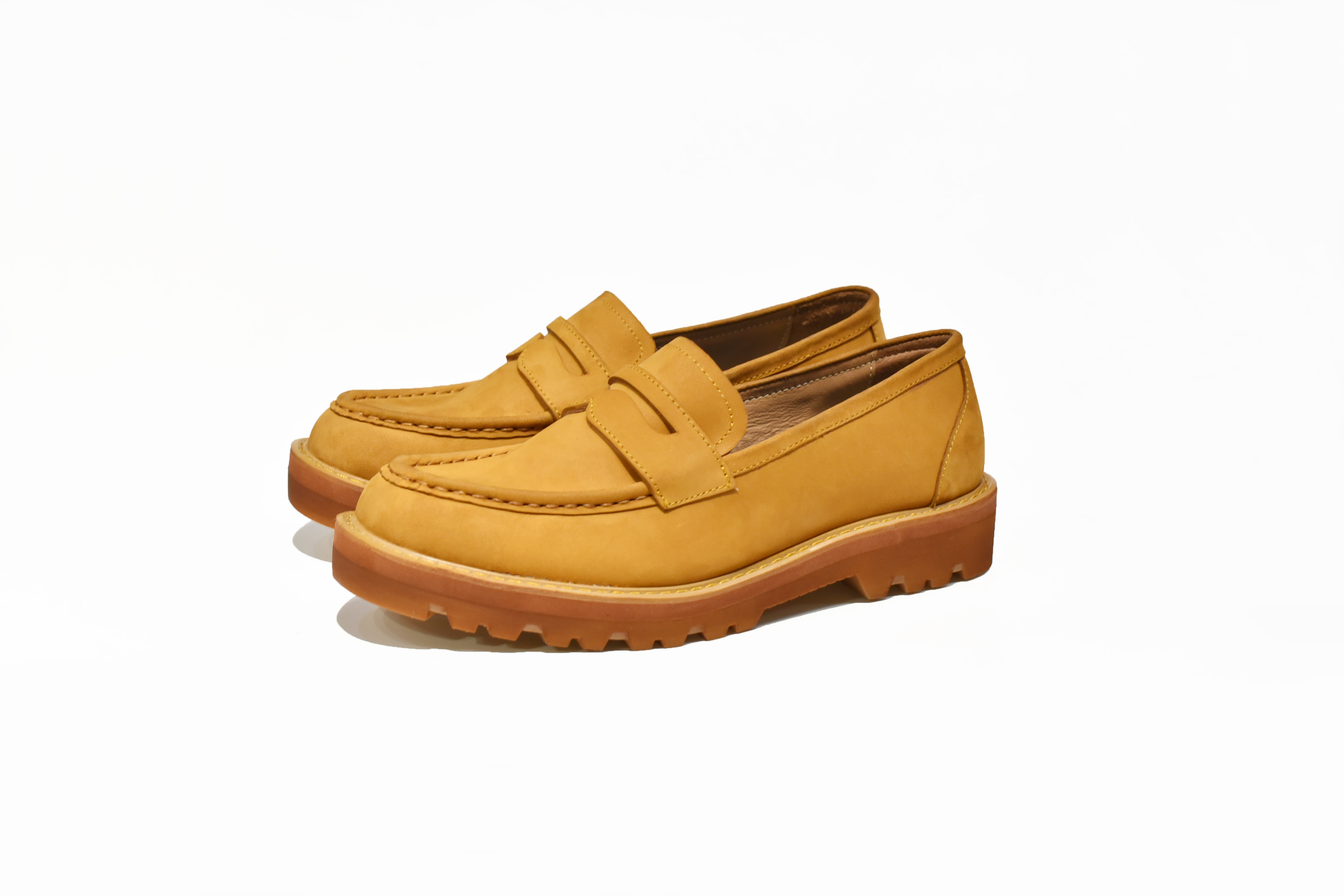 [TATHANIUM Footwear] Giày loafer da bò nubuck màu vàng nghệ