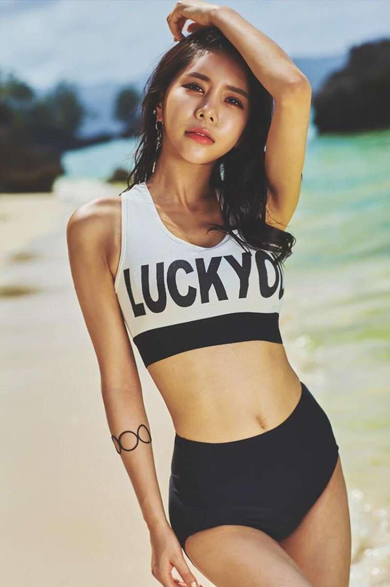 [HCM]Bộ Đồ Bơi Bikini Đi Biển 2 Mảnh Tôn Dáng