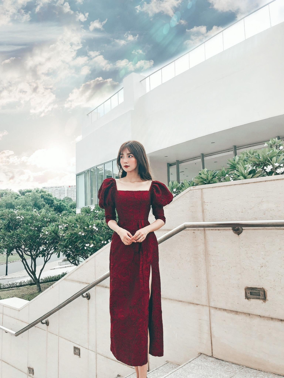 Đầm gấm tay lỡ Siêu Xinh