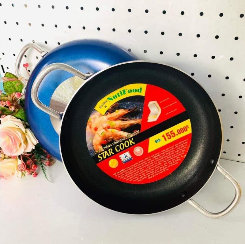 Chảo chống dính nutifood star cook - 22 cm chảo chống dính cao cấp 2 quai giá cập nhật 3 giờ trước chảo xào 2 quai chống dính 22cm star cook - bền đẹp cứng chắc - chất liệu cao cấp - chịu nhiệt tốt - truyền nhiệt nhanh – đ