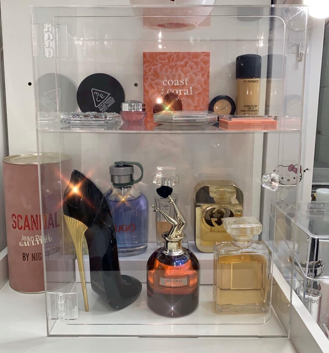 [HCM]Tủ nước hoa 2 tầng-Tủ mica trưng bày mỹ phẩm cao cấp