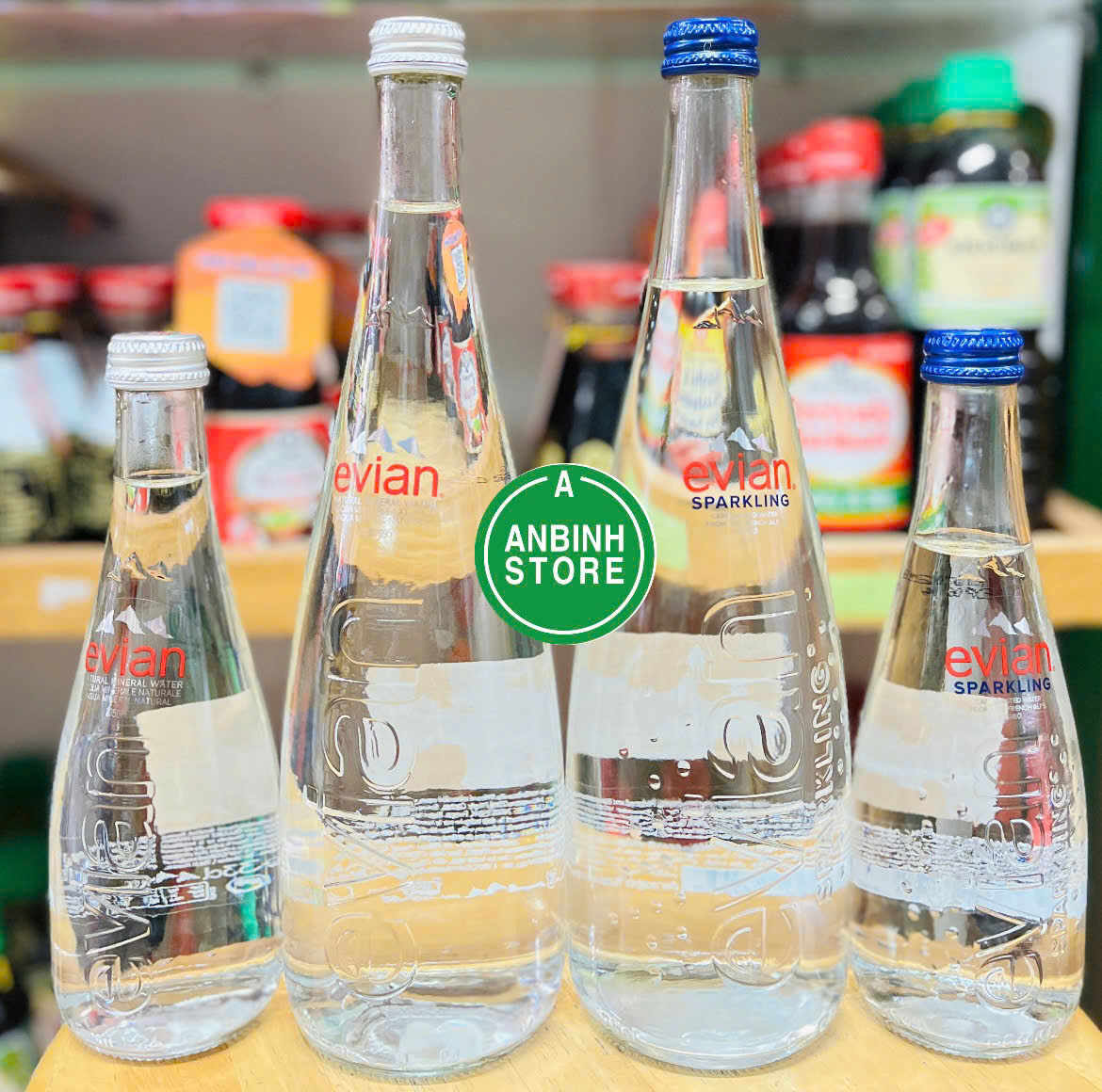 Hỏa tốc Nước khoáng Evian chai thủy tinh 330ml/750ml -Sparkling Carbonated Water/ Mineral Water