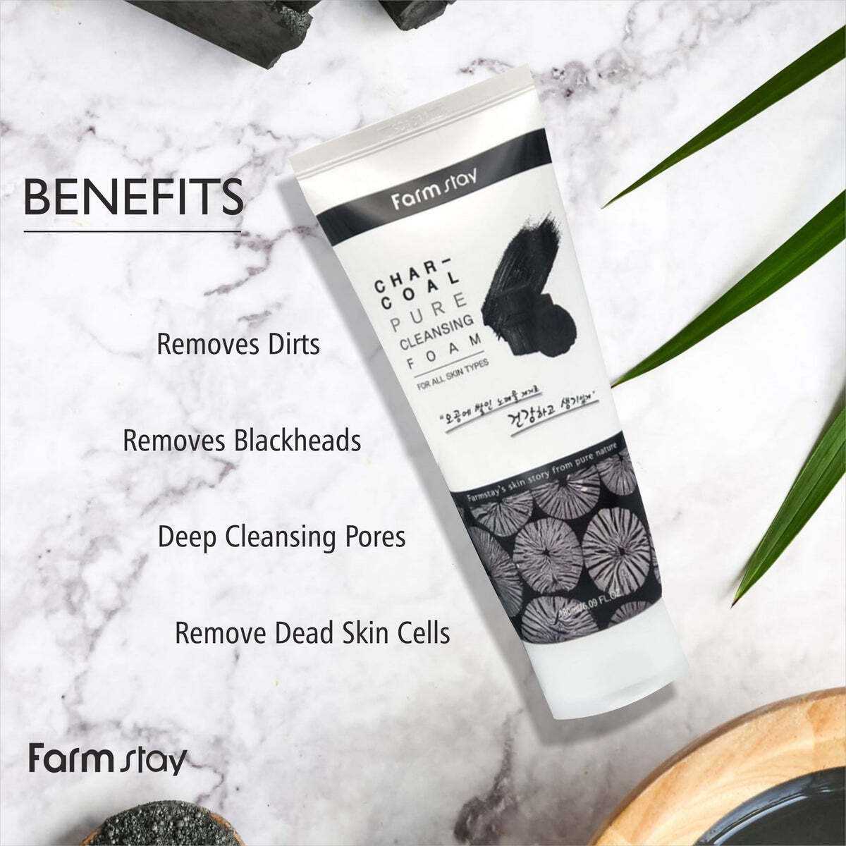 Sữa Rửa Mặt Than Hoạt Tính Farmstay Charcoal Pure Cleansing Foam 180ml