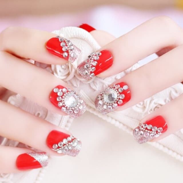 Bộ 24 Móng Tay Giả Đỏ Đính Đá (tặng dũa+keo Dán sẵn)
