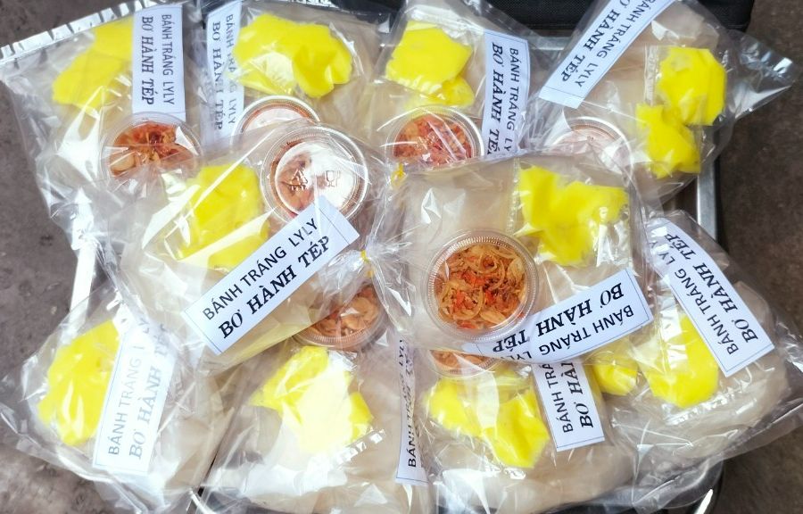 Bánh tráng phơi sương bơ hành tép thơm ngon béo