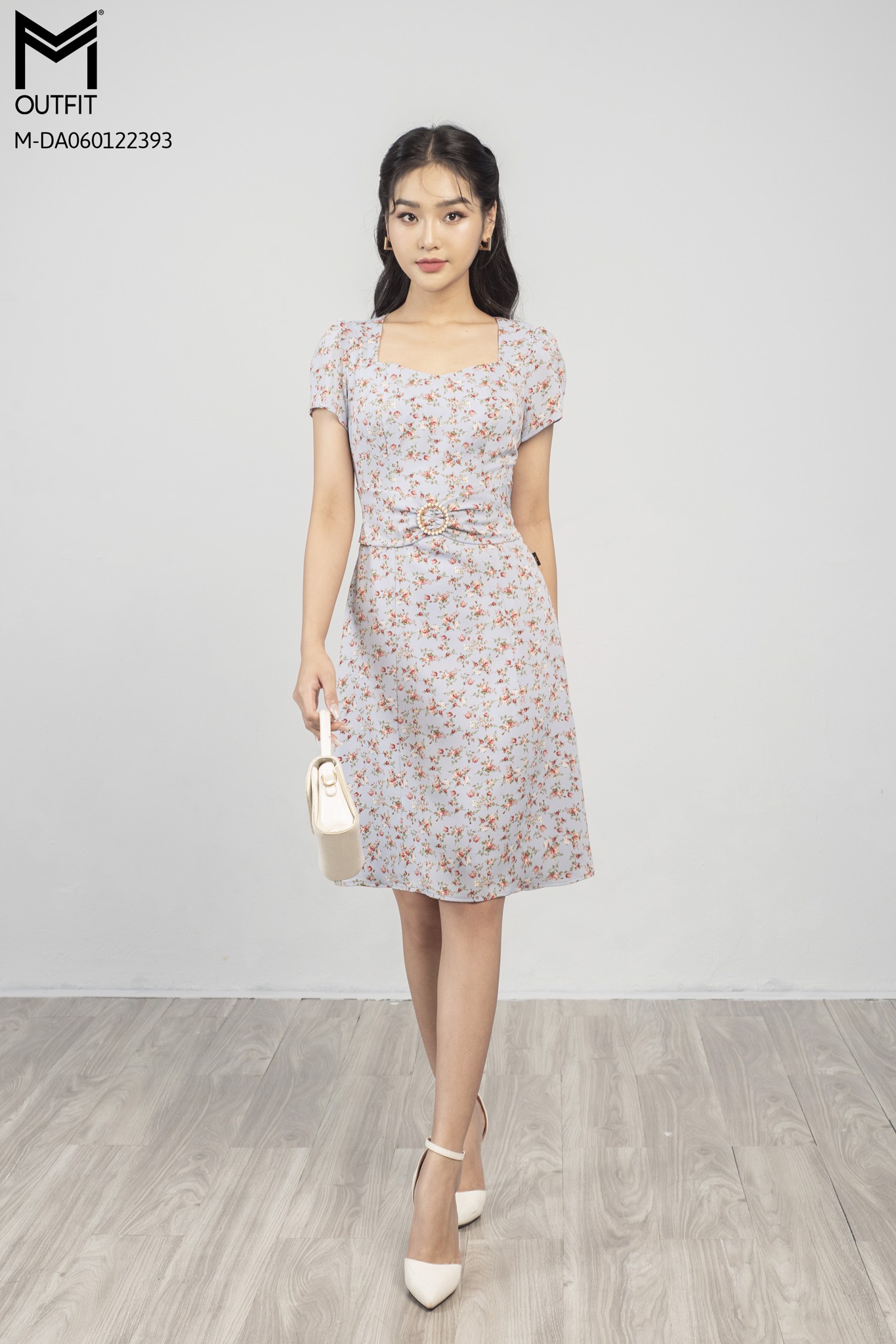Đầm dáng a, cổ u, kèm đai - mmoutfit