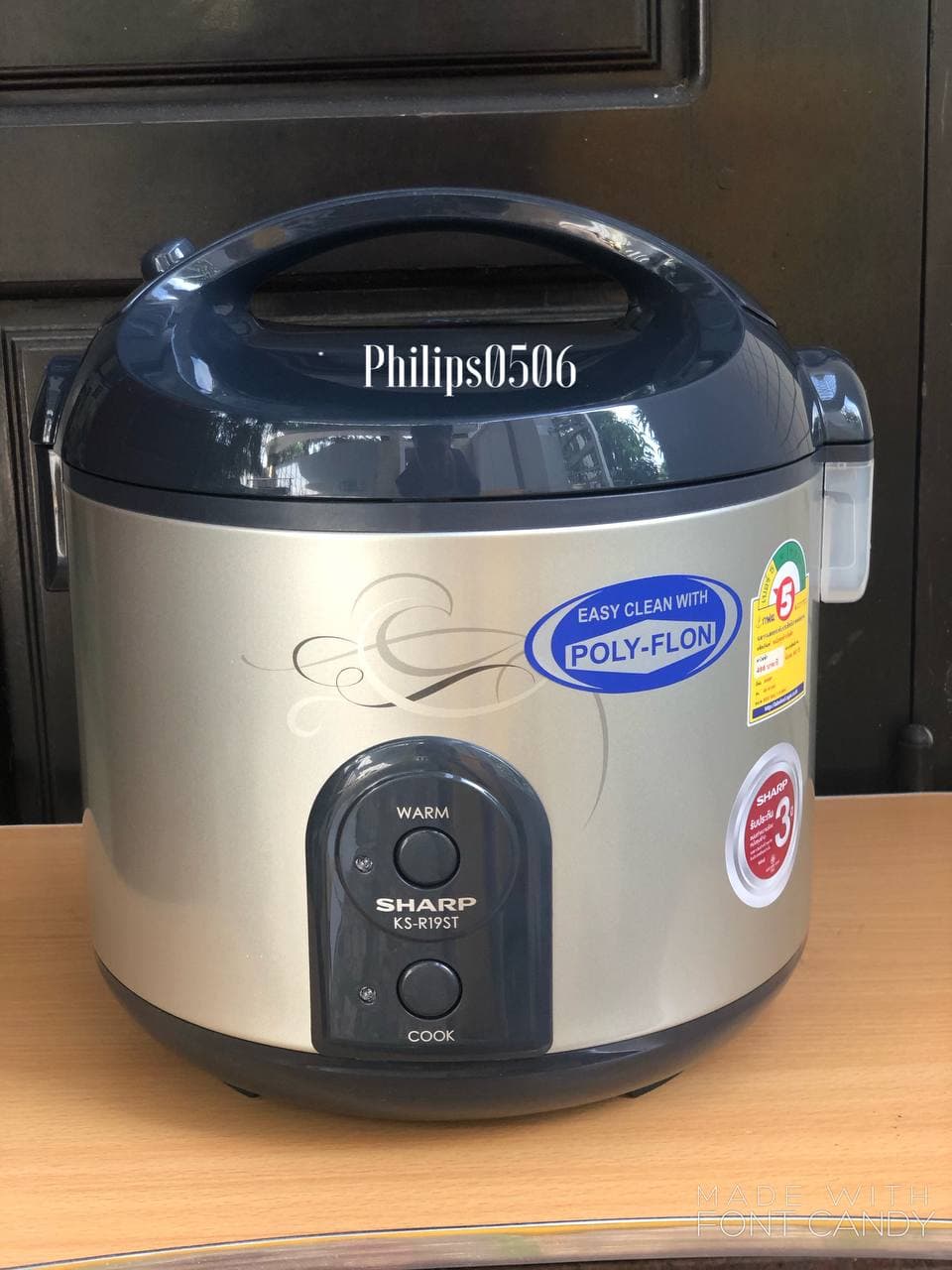 Nồi cơm điện sharp thái ksh-r19st