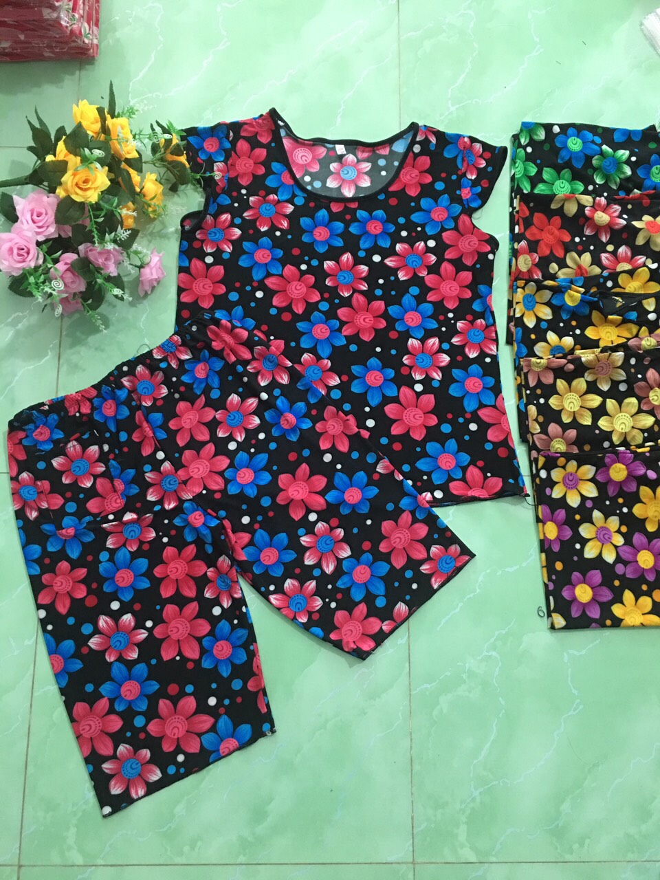 Bộ lửng thun lạnh chất vải thun lạnh bông mặc hè mới