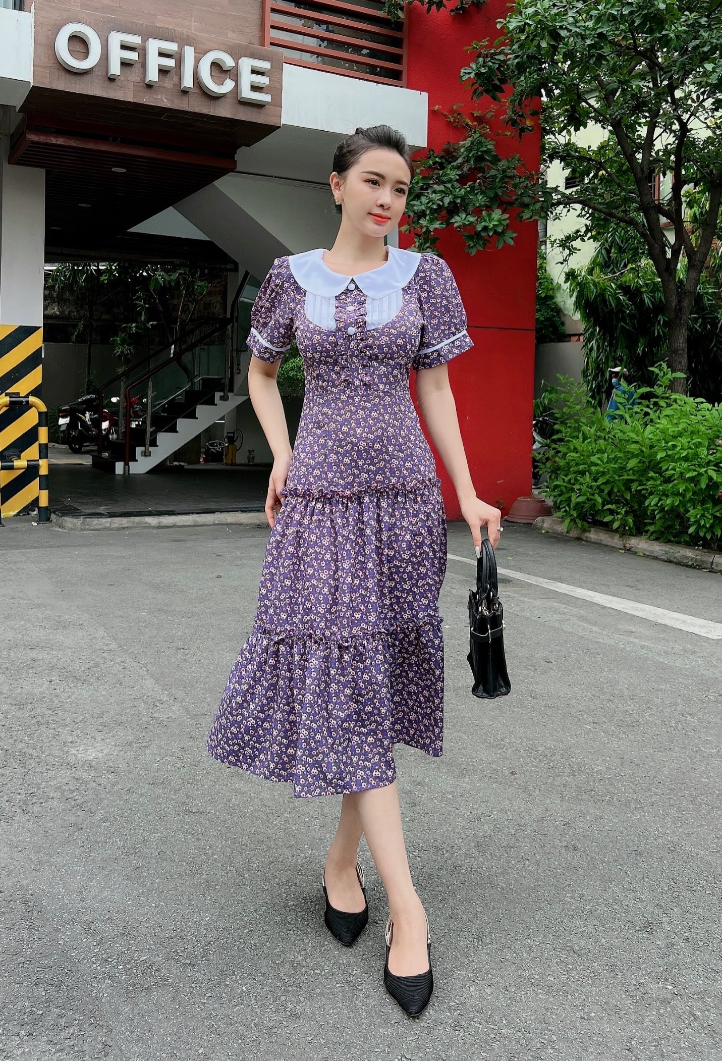 Đầm tầng tiểu thư phối nút– m06