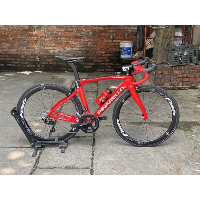 Xe pina F12 dựng group 105 bánh carbon