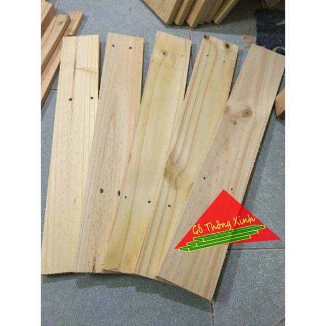 Bó 5 cây gỗ thông pallet dài 60cm, rộng 9.2cm, dày 1.4cm được bào láng
