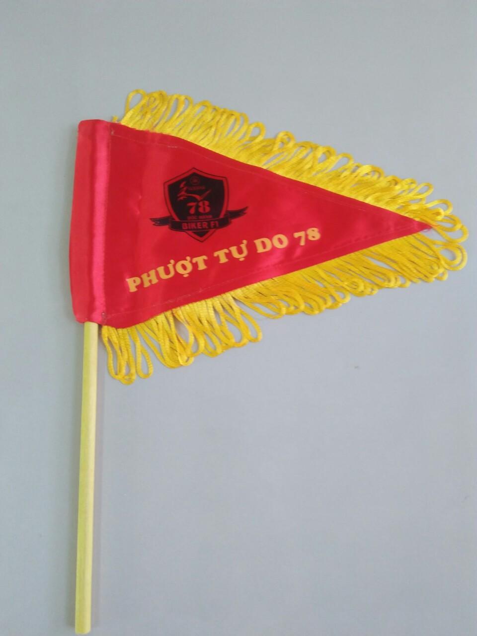 Cờ dẫn đoàn, cờ phượt
