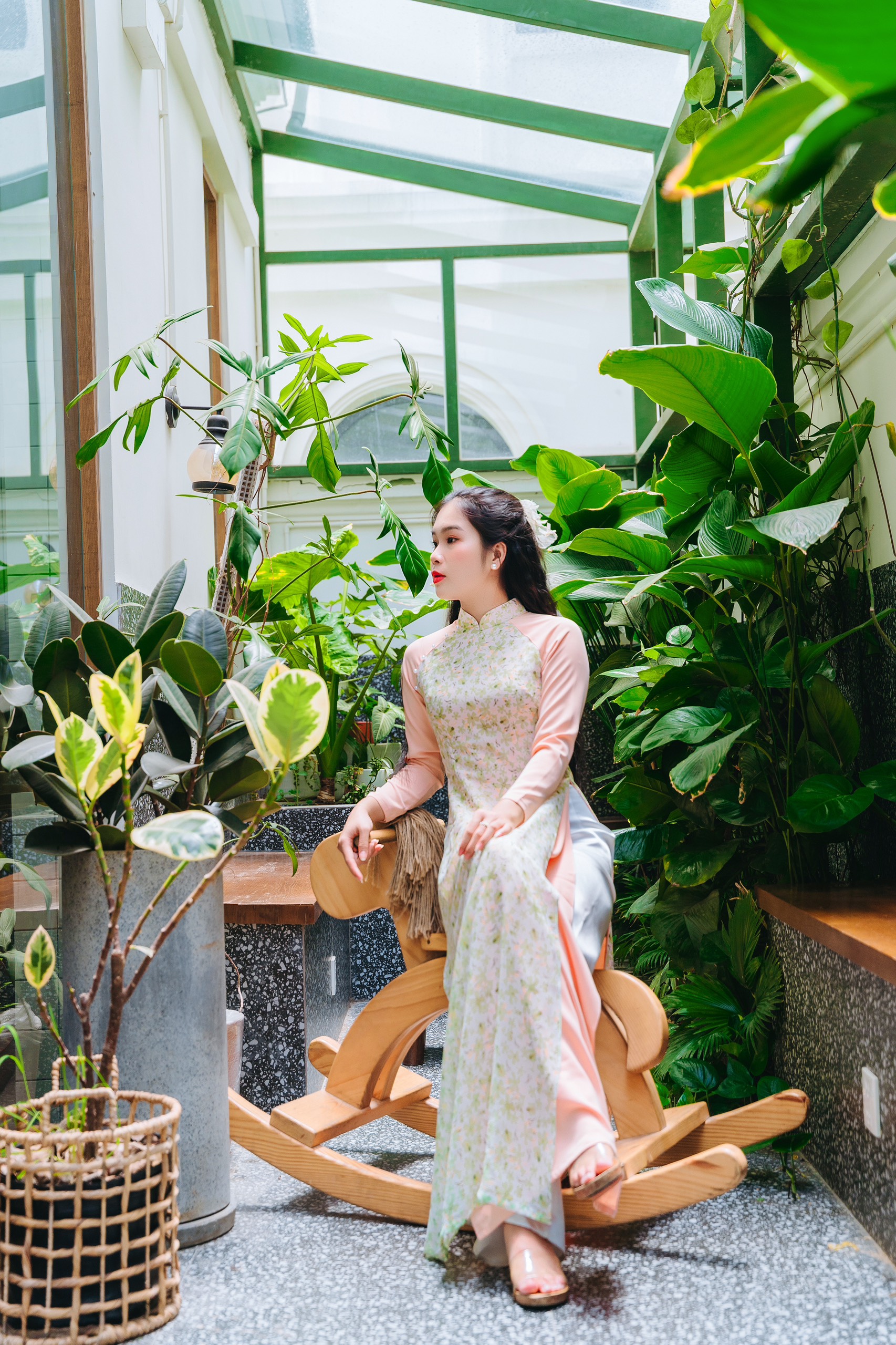 Áo dài cách tân hoa nhí , áo dài thục khuê, bst bách niên hoa xuân