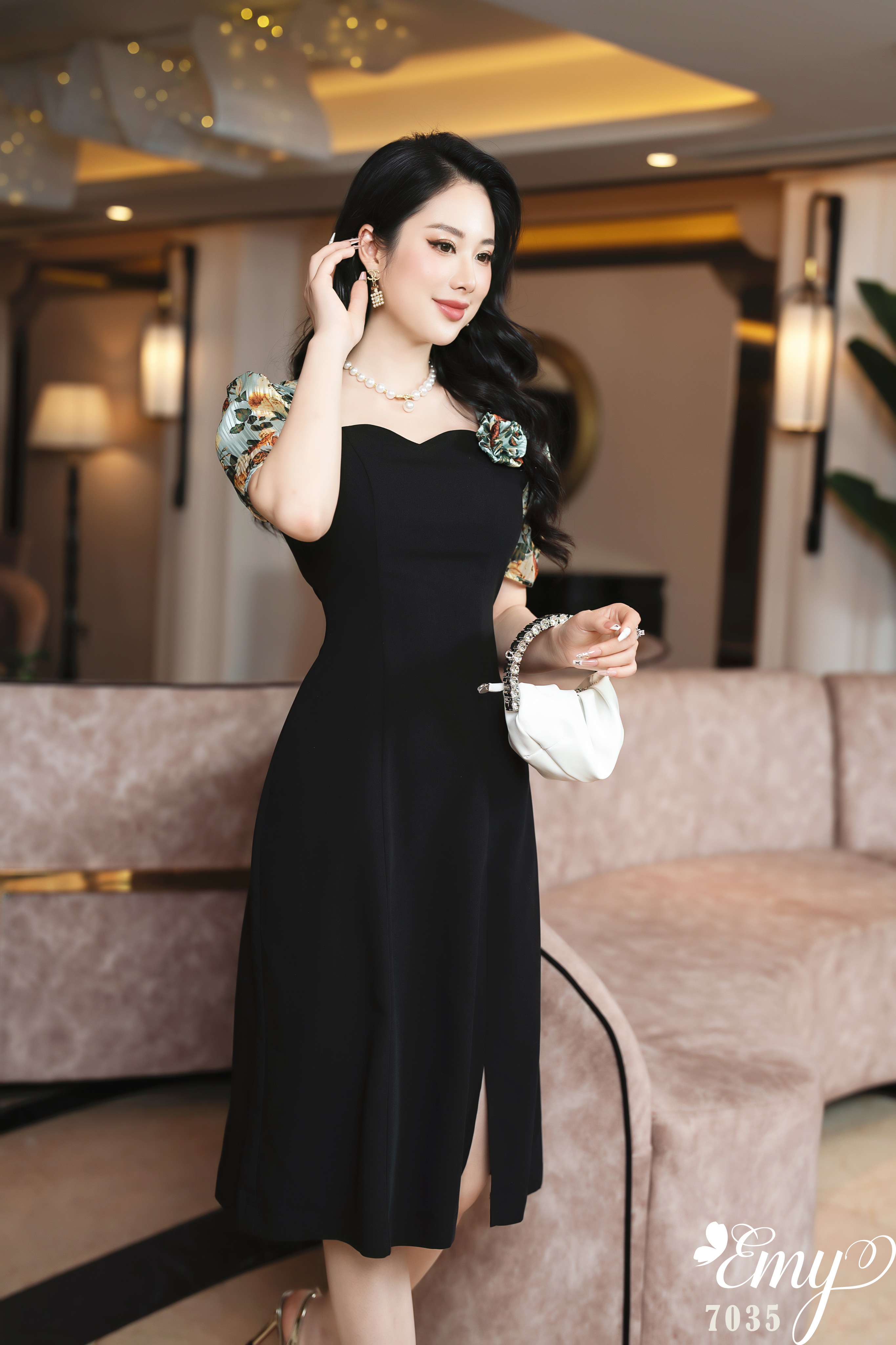 Đầm emy em7035 xoè phối hoa