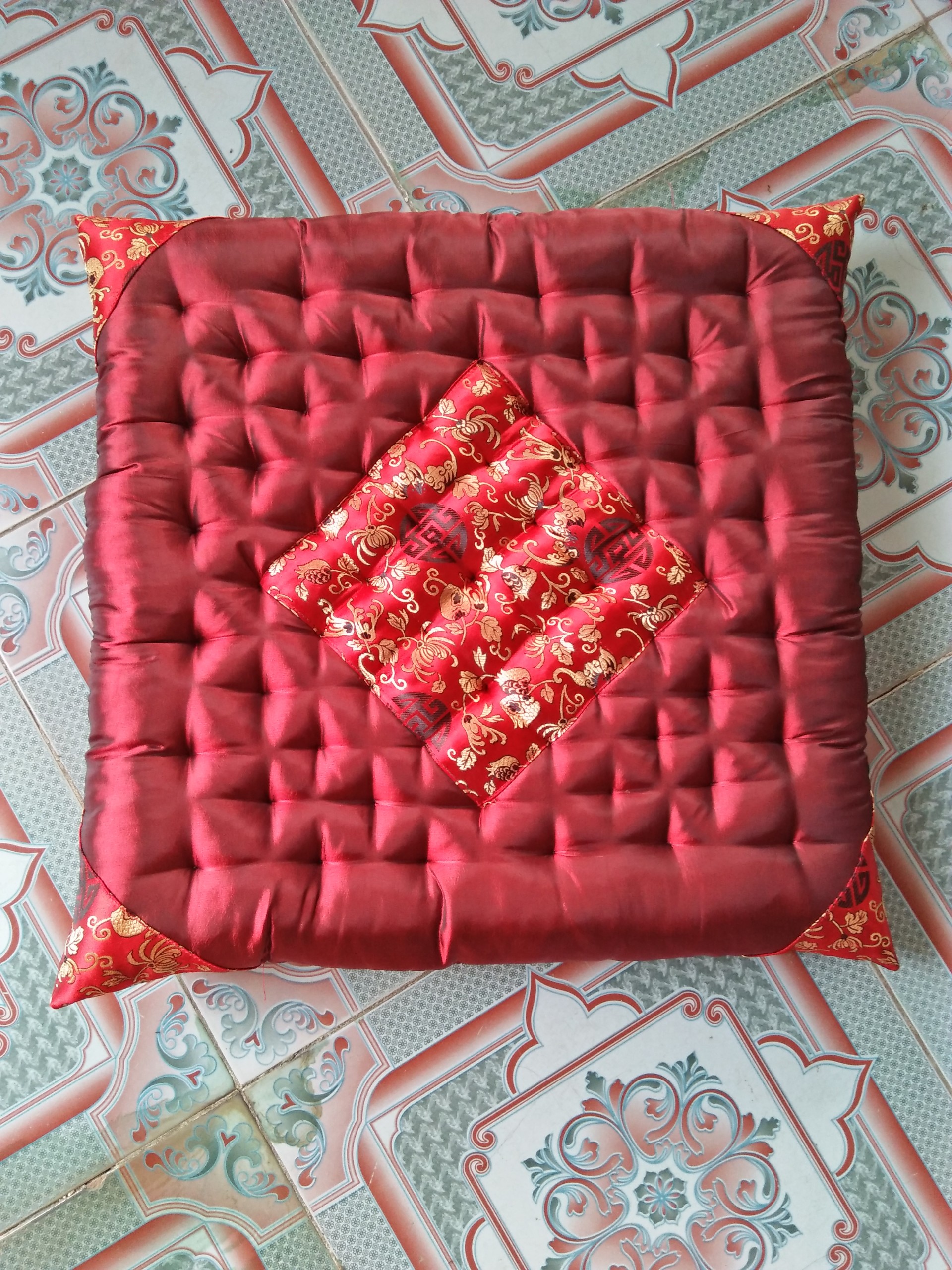 Đệm ngồi bệt thảm trải ghế gỗ sofa 50x50x5 cm