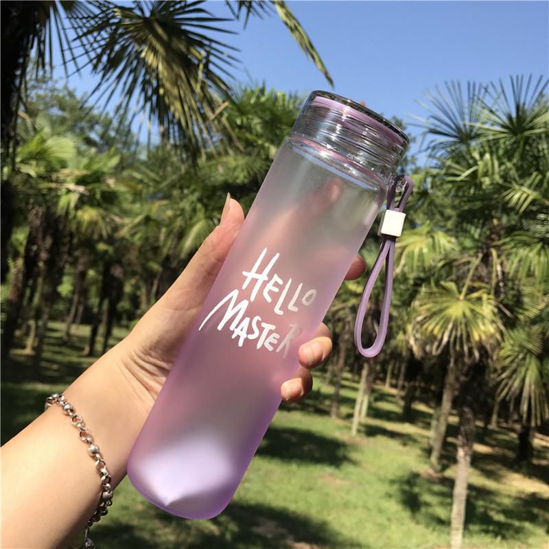 Bình nước thủy tinh dây xách hello master 480ml