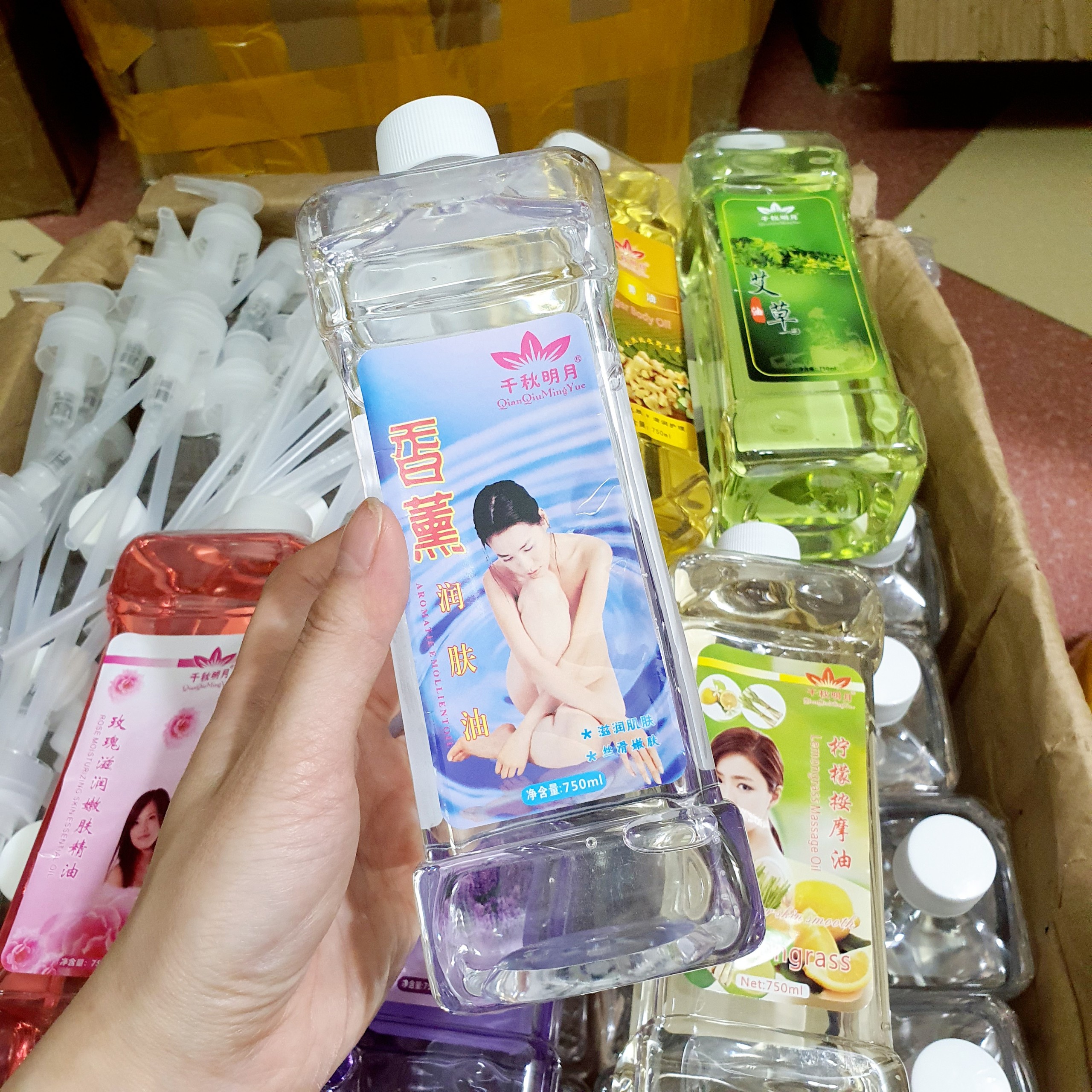 Dầu massage body không mùi chai 500ml, 750ml, tinh dầu massage thư giãn