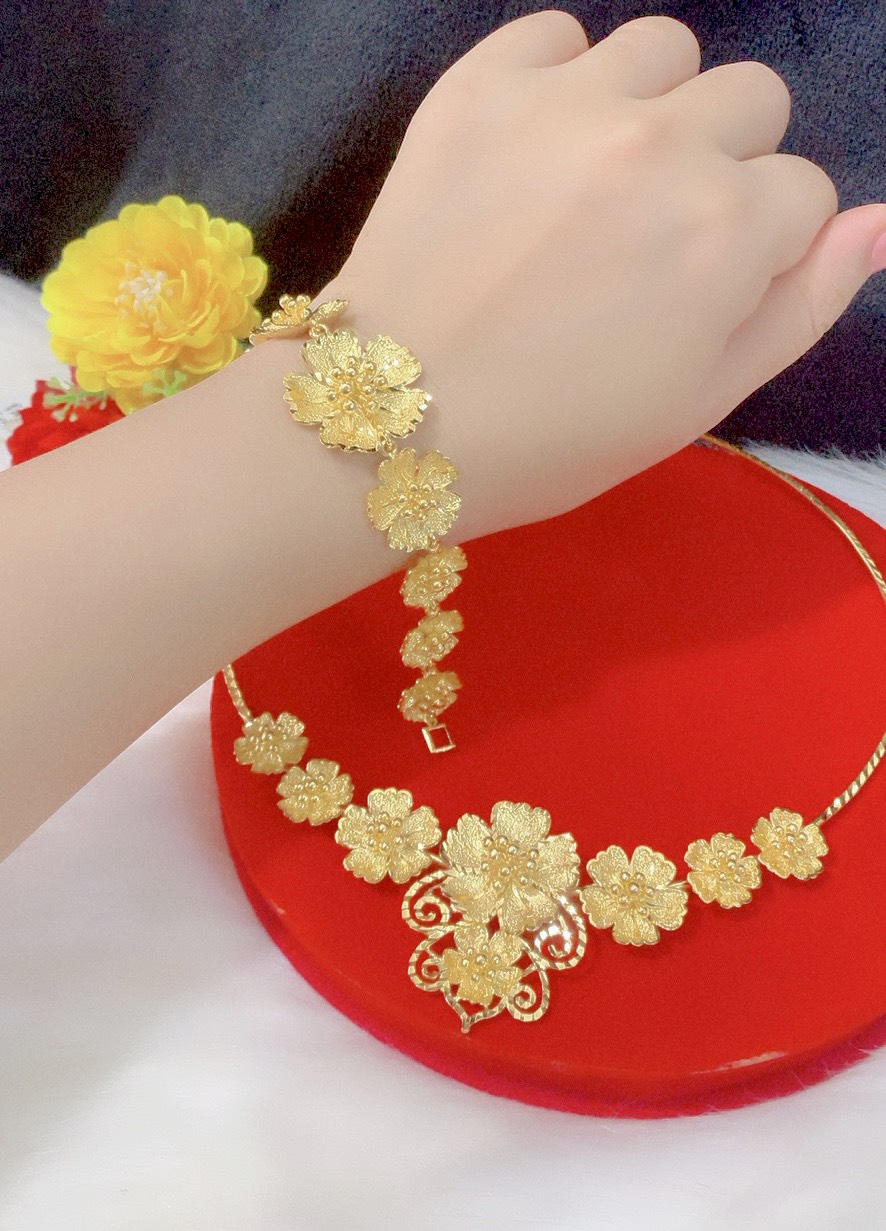 Combo kiềng cổ lắc tay hoa cưới mạ 24k kèm hộp nhung