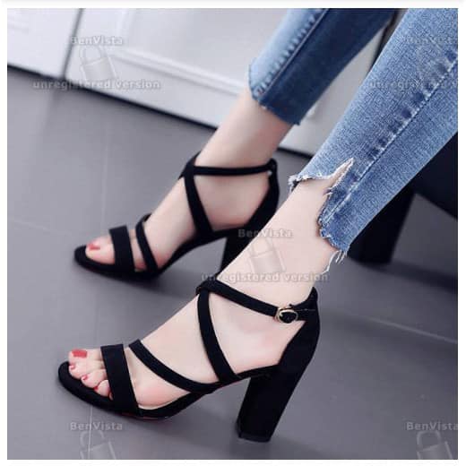 GIÀY CAO GÓT QUAI CHÉO HIỆN ĐẠI CÁ TÍNH THỜI TRANG NỮ XINH