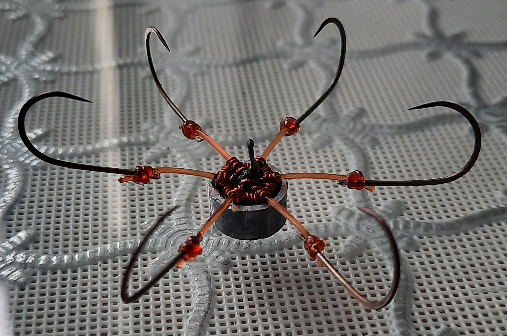 Lưỡi câu lục bềnh đồng xu, lưỡi nhện, cá ăn tự đóng nhỏ bé hiệu quả, dành cho câu tự nhiên rô phi riếc nhưng chép...