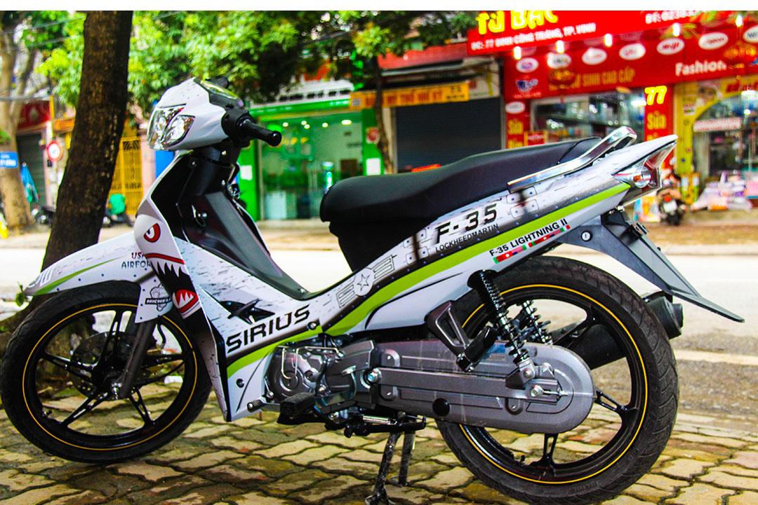 Tem Trùm Sirius Cá Mập Trắng Bóng