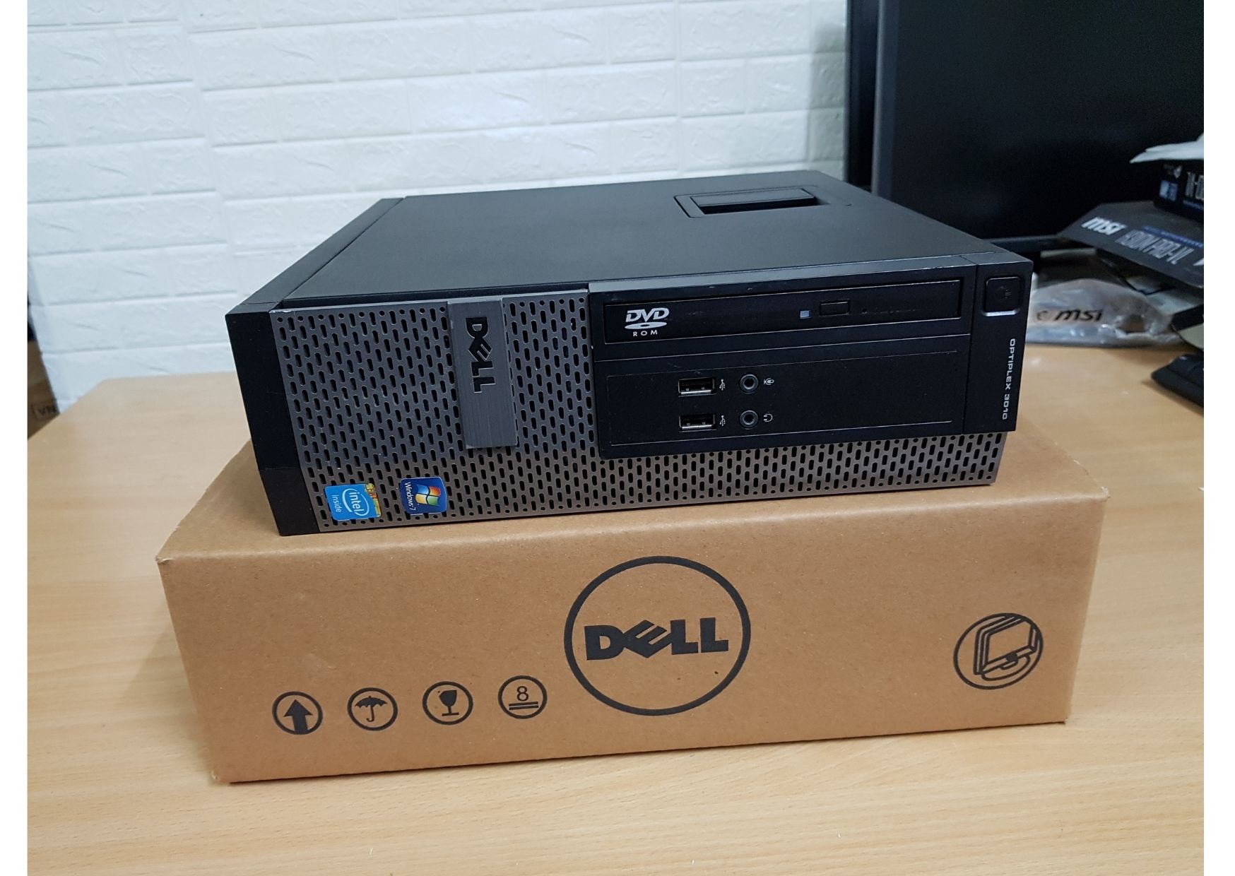 Máy tính đồng bộ Dell Core i5 3470 /Ram 4GB / 250GB. Máy like new đẹp 99%. Máy chính hãng.