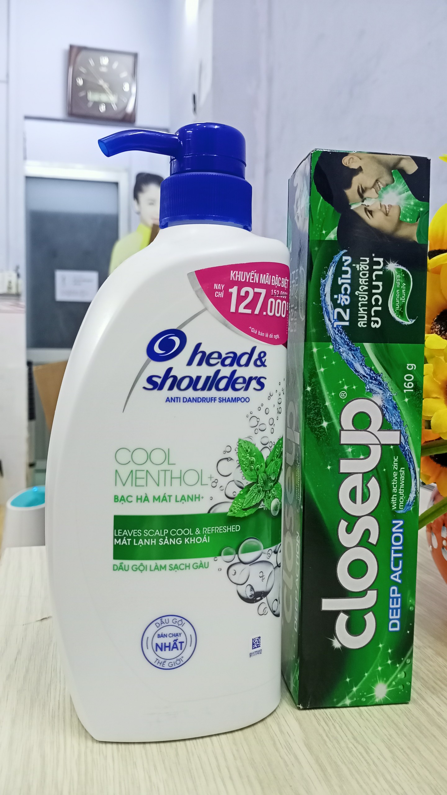 Dầu gội Head & Shoulders 625ml tặng 1 kem đánh răng Close up 160g
