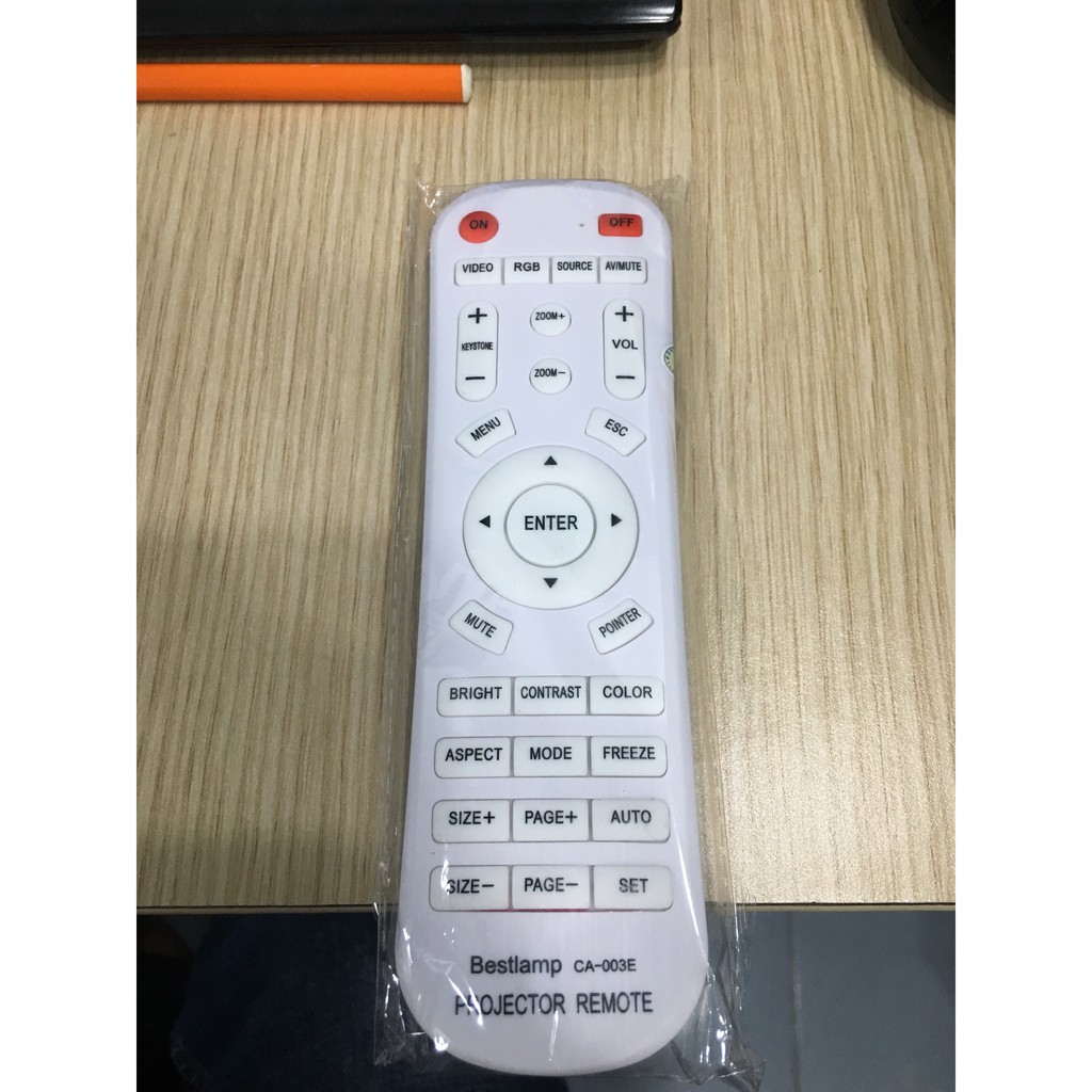 Remote máy chiếu đa năng - Sản phẩm dùng cho tất cả các hãng máy chiếu hiện nay