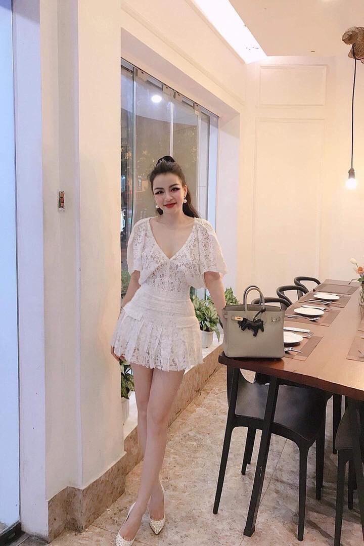 Sét váy ren áo ngực chữ v uzu