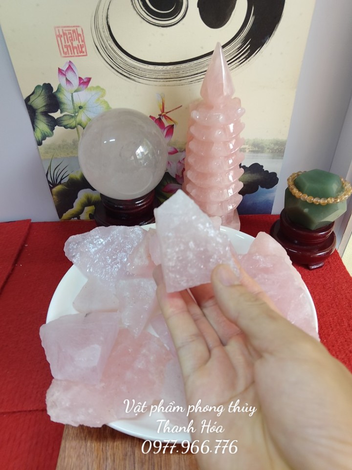 1 viên thach anh hồng thô thanh tẩy tarot , đa phong thủy | rose quartz