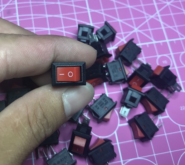 Công tắc bập bênh 3a 250v công tắc on off mini