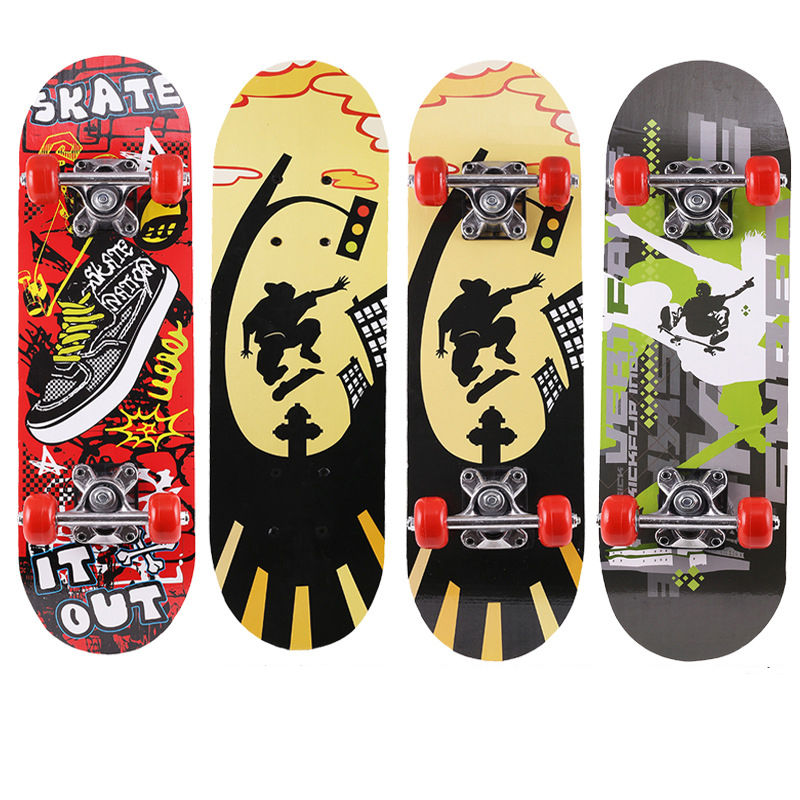 [HCM]Ván trượt thể thao Ván trượt trẻ em  Ván trượt trẻ em giá rẻ  Xe lướt ván trẻ em - Ván trượt chuẩn Cứng chắc  bền đẹp ván gỗ ép nhiều lớp bánh cao su êm dễ dáng đổi hướng.