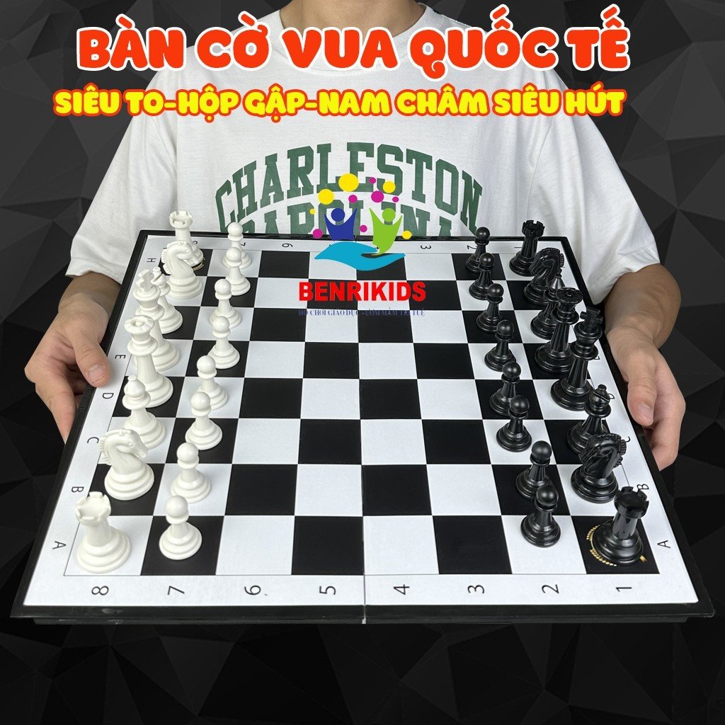 Board game toys international chess board Magnetic folding desk 42x42 cm