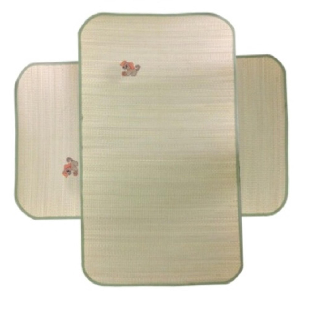 Bộ 2 Chiếu Cỏ Cho Bé (Loại Lớn)