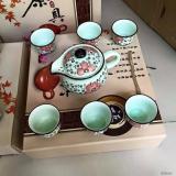 Bộ ấm chén uống trà