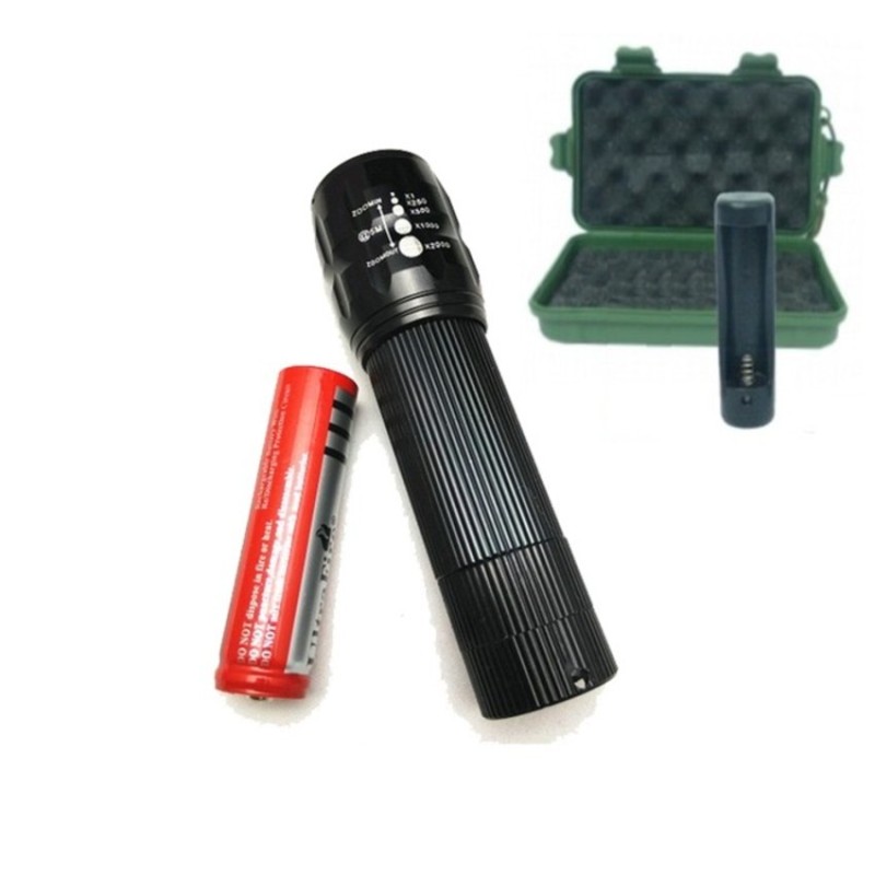 Bảng giá Mua Bộ Đèn Pin Siêu Sáng Led zoom C30 CR Xr-e P4 (kèm Sạc + Pin UF01)