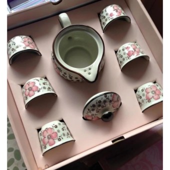Bộ tách trà sang trọng kiểu Nhật (Màu hồng)  