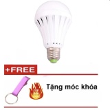 Bóng đèn LED tích điện thông minh 12W + Tặng móc khóa khui nắp chai
