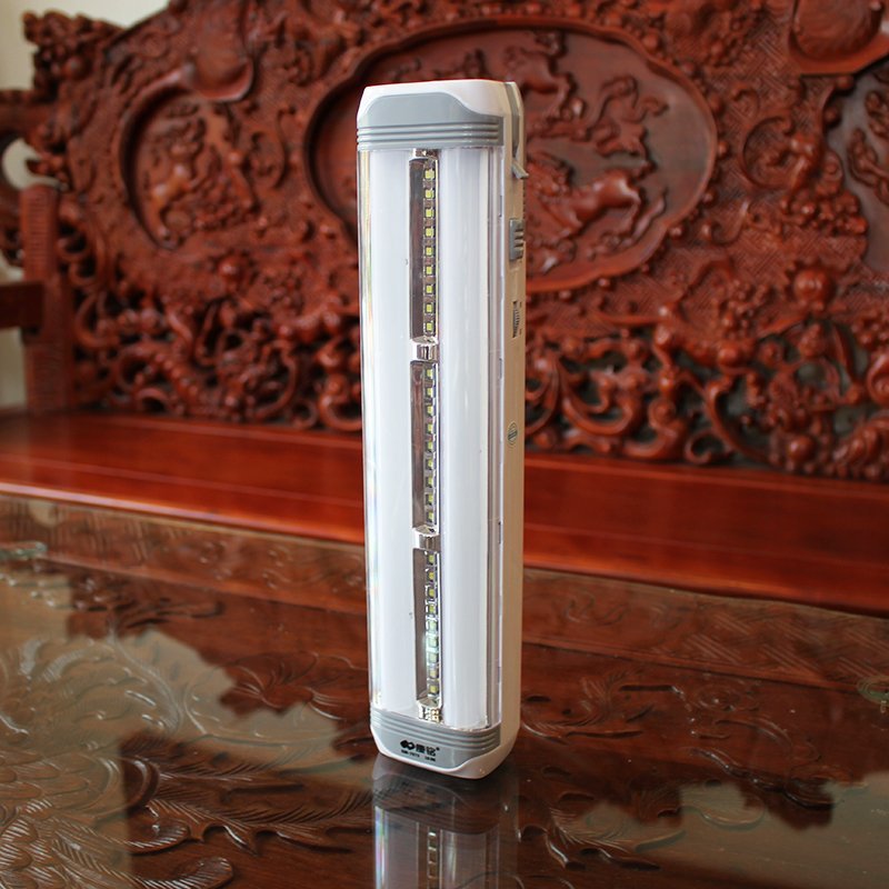 Bảng giá Đèn LED tích điện thông minh Suntek KM-7673 (Trắng)