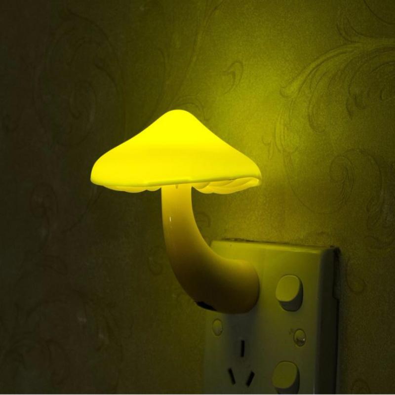 Bảng giá Mua Đèn ngủ LED hình nấm cảm biến tự động sáng khi trời tối
