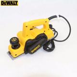 Dewalt - 82mm máy bào 600w - d26676