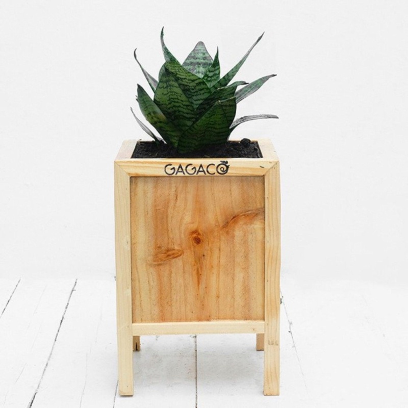 Wooden planter small size