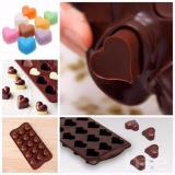 Khuôn silicon tim làm chocolate